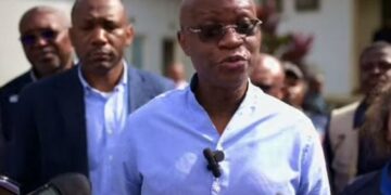 Épidémie d’Ebola en Ituri : le ministre de la Santé Roger Kamba à Bunia pour renforcer la riposte