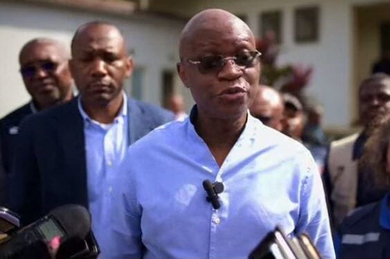 Épidémie d’Ebola en Ituri : le ministre de la Santé Roger Kamba à Bunia pour renforcer la riposte