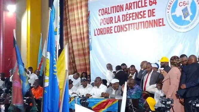 Révision constitutionnelle : La Coalition Article 64 lance sa plateforme et note qu&rsquo;il reste 854 jours pour que Félix Tshisekedi quitte le pouvoir