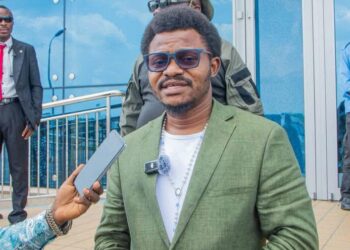 Flambée des prix des carburants à la Tshopo : le gouverneur Paulin Lendongolia à Kinshasa pour porter les revendications des pétroliers