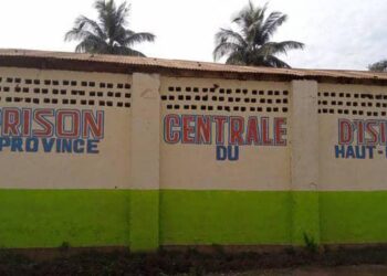Évasion à la prison d’Isiro: plus de 20 détenus disparaissent dans la nature