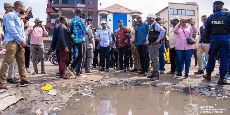 RDC : Le gouvernement lance une commission nationale pour définir les normes de construction des infrastructures