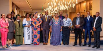 Projet Tosimbana : L&rsquo;honorable Dominique Munongo engagée aux côtés des femmes décideurs dans la Gouvernance et le leadership féminin