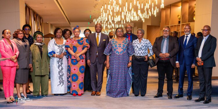 Projet Tosimbana : L&rsquo;honorable Dominique Munongo engagée aux côtés des femmes décideurs dans la Gouvernance et le leadership féminin