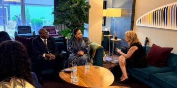 Mort d’Yves Sakila en Irlande : Thérèse Kayikwamba à Dublin pour pousser à des enquêtes judiciaires indépendantes