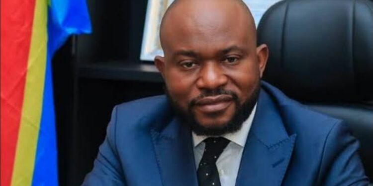 Changement de la constitution : Patrick Katengo s&rsquo;oppose au boycott de l’opposition et invite les jeunes à soutenir la Loi sur le référendum