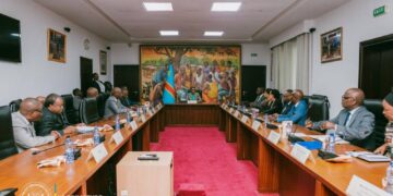 Flambée d’Ebola en Ituri : Judith Suminwa associe le corps diplomatique à la riposte gouvernementale