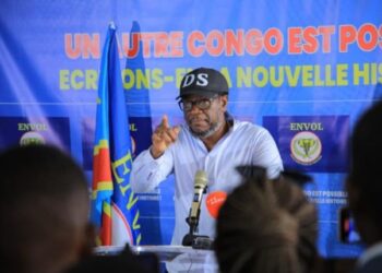 Delly Sesanga : » La Constitution ne peut être modifiée sur la seule volonté de la majorité »