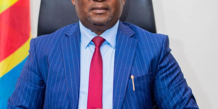 Promotion de la classe moyenne en RDC: Félix Tshisekedi reconduit Pascal Mazombo au poste de directeur général de l’APROCM