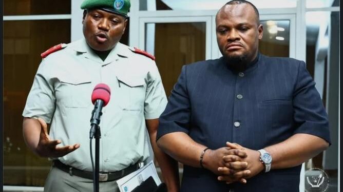 Insalubrité à Kinshasa : Félix Tshisekedi réunit Daniel Bumba et le lieutenant général Jean Pierre Kasongo autour du défi de l&rsquo;assainissement