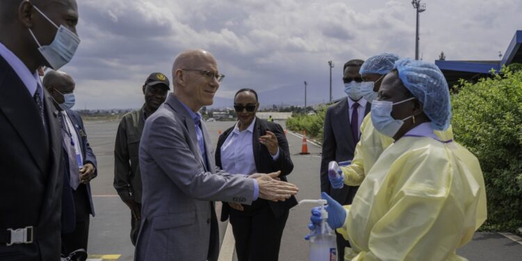 Est de la RDC : James Swan de nouveau en mission à Goma pour le suivi du cessez-le-feu et la riposte contre Ebola