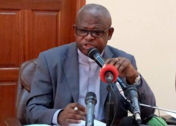 Débat sur la Constitution en RDC : L&rsquo;abbé Donatien Nshole dénonce une campagne menée sans maîtrise du texte avec les moyens de l’Etat