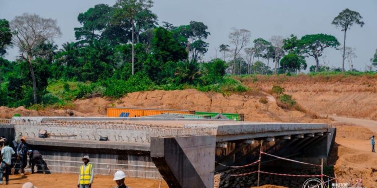 RDC : Le gouvernement presse l’accélération des travaux entre Tshikapa et Kananga
