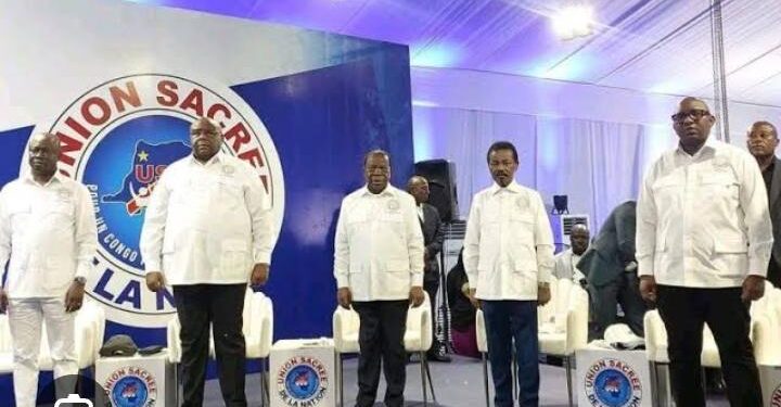 Révision constitutionnelle en RDC : L’Union Sacrée accuse certains évêques de la CENCO de « subversion » et réaffirme son soutien au référendum