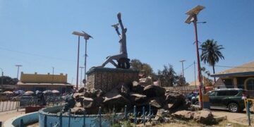 Likasi : Deux semaines accordées aux vendeurs anarchiques pour libérer les abords du Monument de la Femme (Document)
