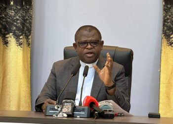 RDC : Mgr Donatien Nshole appelle les jeunes à défendre l’unité nationale face aux tensions sur la révision constitutionnelle