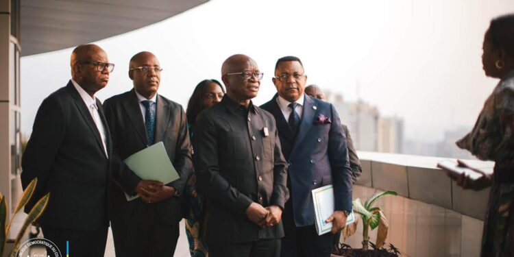 RDC : le gouvernement lance le recouvrement forcé des créances insolvables du FPI estimées à près de 350 millions USD
