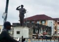 Kinshasa : Une femme retrouvée morte dans une chambre d’hôtel à Kasa-Vubu, le présumé suspect en fuite