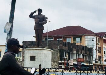 Kinshasa : Une femme retrouvée morte dans une chambre d’hôtel à Kasa-Vubu, le présumé suspect en fuite