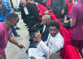 Affaire FRIVAO : la Cour accorde une remise de 14 jours à Mutamba et son co-accusé, la prochaine audience fixée au 27 juillet