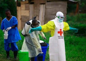 Haut-Uele : Une patiente atteinte d’ebola retirée de force d’hôpital meurt dans une église de réveil, le gouvernement provincial condamne