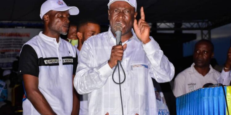 RDC : Augustin Kabuya rejette l’initiative d’une plainte contre Félix Tshisekedi devant la CPI ( Meeting )