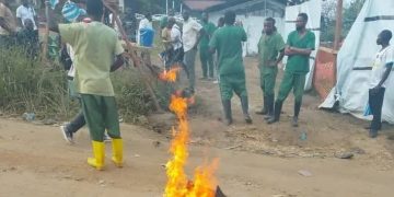 Bunia : les hygiénistes du Centre de Traitement Ebola en grève pour salaires impayés