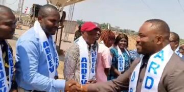Haut-Lomami : John Kaswamanga galvanise les militants pour réserver un accueil mémorable au président Tshisekedi à Kamina