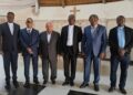 Lubumbashi : Mgr Fulgence Muteba s’entretient avec Raphaël Katebe « envoyé de Félix Tshisekedi » sur la paix et la réconciliation nationale