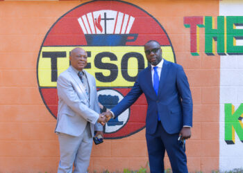 Lubumbashi : Éric Khaloko Ngwewa prend les rênes de la prestigieuse école TESOL pour un leadership axé sur l’excellence