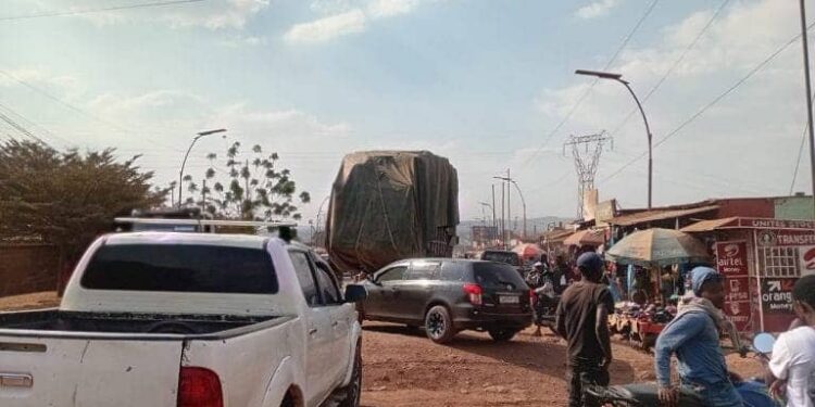 Kasumbalesa : Le maire André Kapampa lance une traque sans merci contre les camions « Bamba Roho »