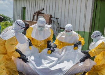 Riposte contre Ebola: Washington annonce 242 millions de dollars supplémentaires