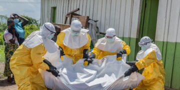Riposte contre Ebola: Washington annonce 242 millions de dollars supplémentaires
