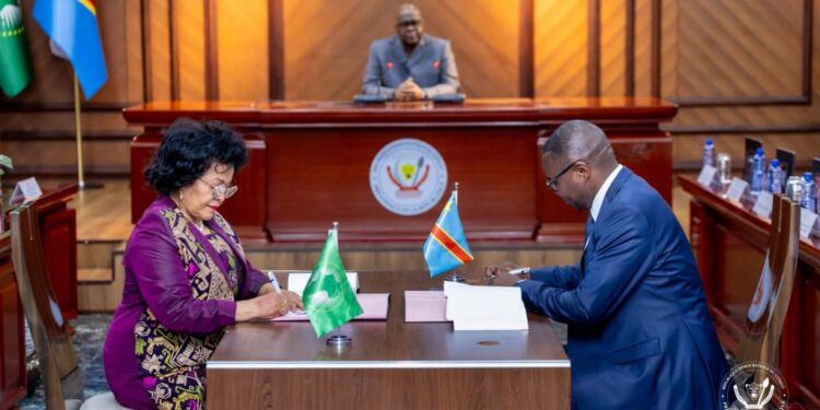 RDC : Félix Tshisekedi a présidé la signature de l’accord créant le bureau-pays de l’AUDA-NEPAD à Kinshasa