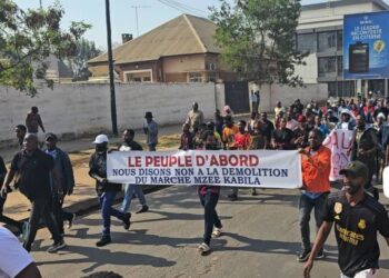 Lubumbashi : Après plusieurs cris et agitations , les vendeurs du marché Mzée sommés de rejoindre quatre marchés de la ville avant le 20 août (Communiqué)