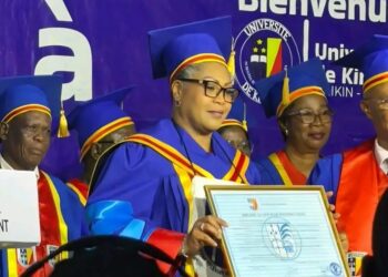 RDC : l’UNIKIN décerne un doctorat honoris causa à la Première ministre Judith Suminwa