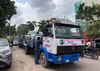 Escroquerie et disparition des véhicules à Kinshasa :Le gouvernement provincial suspend les contrats de gestion des fourrières (Document)