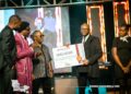 Soirée culturelle 001 à Kolwezi: l’Honorable Patrick KATENGO reçoit un diplôme d’excellence pour son engagement en faveur de la promotion de la jeunesse