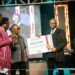 Soirée culturelle 001 à Kolwezi: l’Honorable Patrick KATENGO reçoit un diplôme d’excellence pour son engagement en faveur de la promotion de la jeunesse