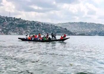 Tanganyika : Une pirogue motorisée chavire sur le lac, aucune perte en vie humaine signalée