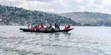 Tanganyika : Une pirogue motorisée chavire sur le lac, aucune perte en vie humaine signalée