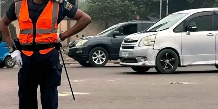 Kinshasa : Le délai du contrôle technique volontaire prolongé jusqu’au 30 août, un bouclage général annoncé dès le 31 août (Document)