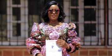 Université de Likasi : Egée Tshiala Sorel décroche un DEA avec grande distinction grâce à une recherche sur le journalisme à l’ère de l’intelligence artificielle