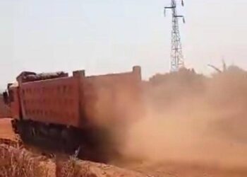 Lubumbashi : Maladies, suffocations et colère à Kilimansimba face à la poussière des camions de la carrière Miranda