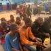 Procès du meurtre d’un agent du Service national : Le tribunal militaire de N’djili condamne les prévenus à des peines allant jusqu’à 20 ans de prison