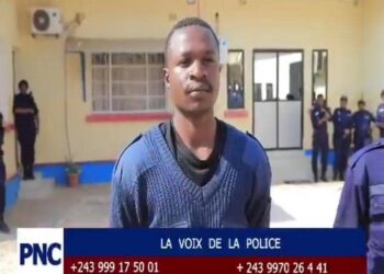 Lubumbashi : Un policier arrêté après avoir grièvement blessé une femme à l’œil avec une arme AK-47 au quartier Karavia