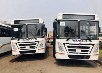 RDC : 30 nouveaux bus Mercedes remis à Transco pour renforcer le transport public