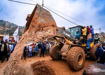Matadi : John Banza Lunda lance les travaux de la boucle Ndemba pour désenclaver la ville portuaire