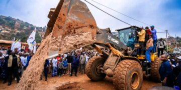 Matadi : John Banza Lunda lance les travaux de la boucle Ndemba pour désenclaver la ville portuaire