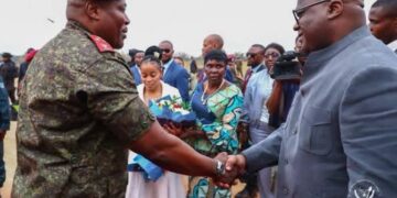 RDC: Félix Tshisekedi prévoit de décorer le général Kabwik, commandant du service national pour « ses éminents services » à la nation